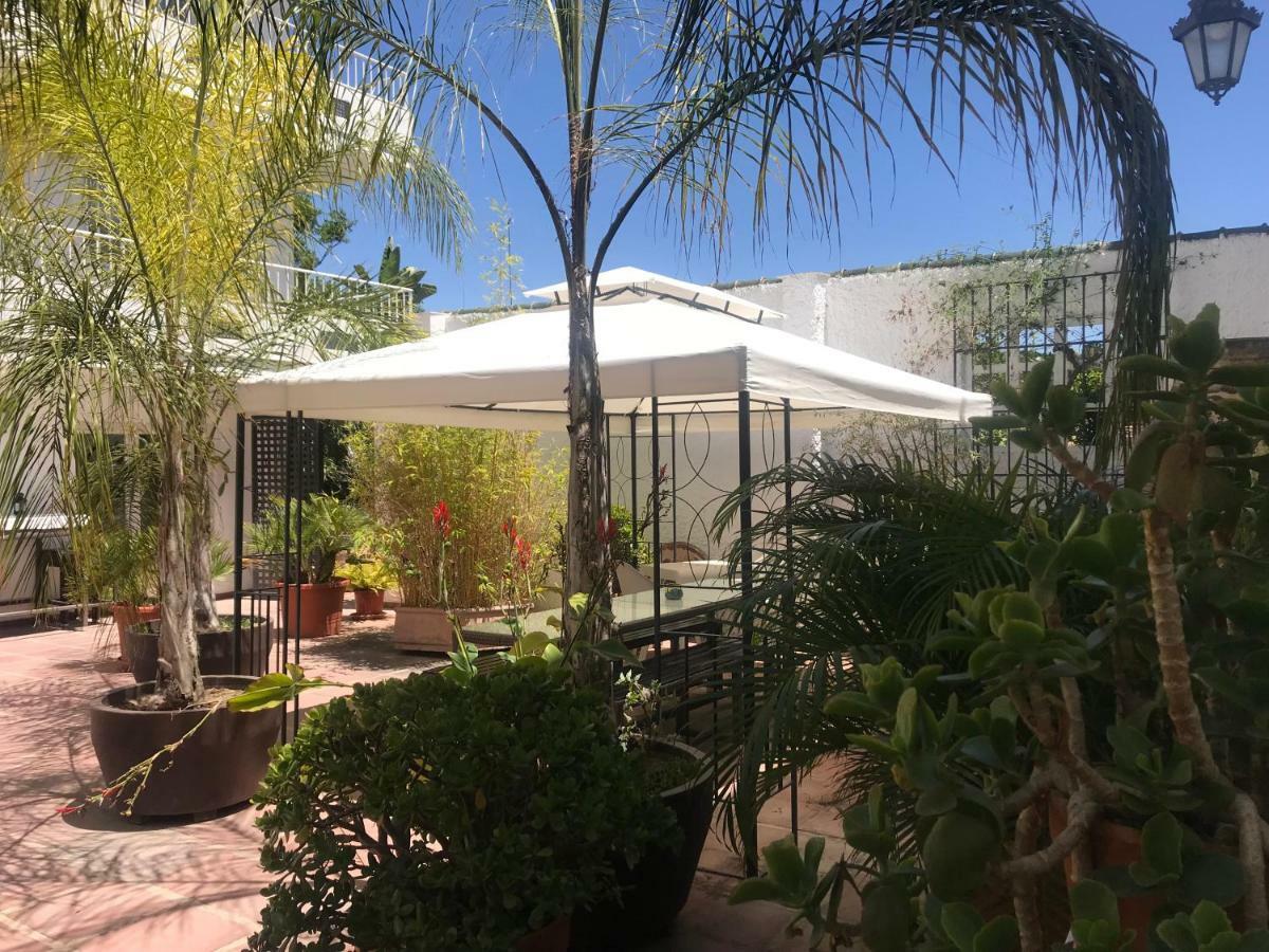 Apartamentos Turisticos La Mundial Málaga Extérieur photo