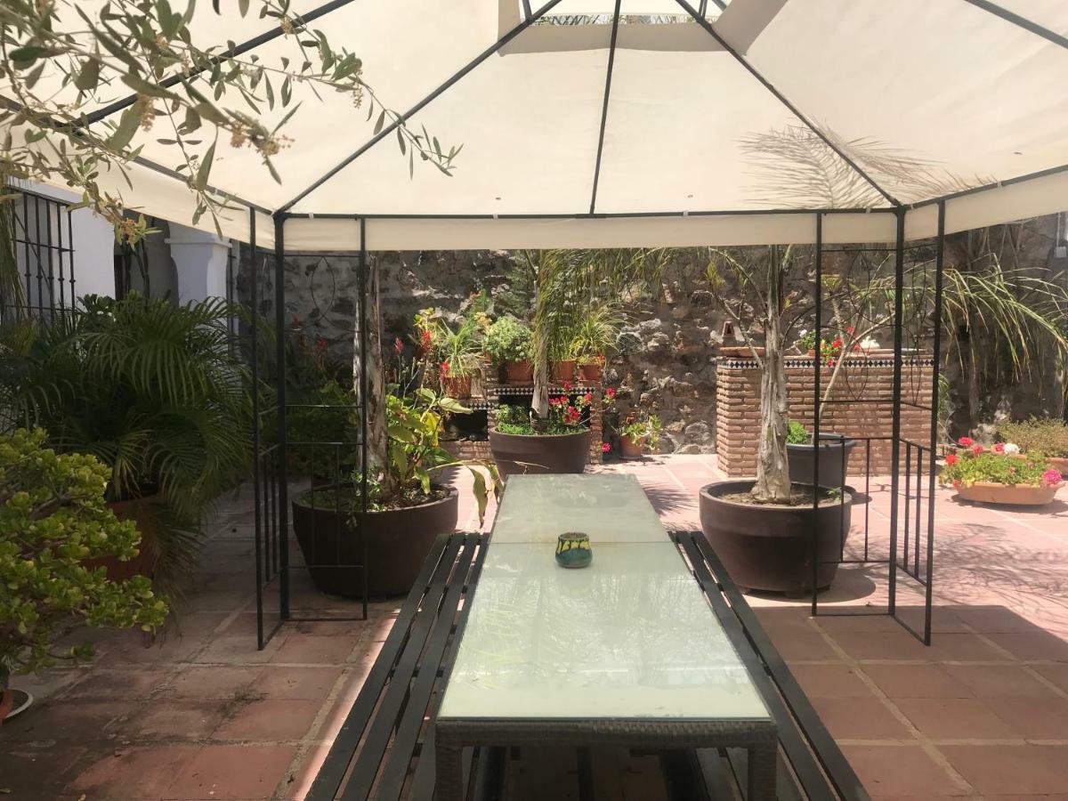 Apartamentos Turisticos La Mundial Málaga Extérieur photo