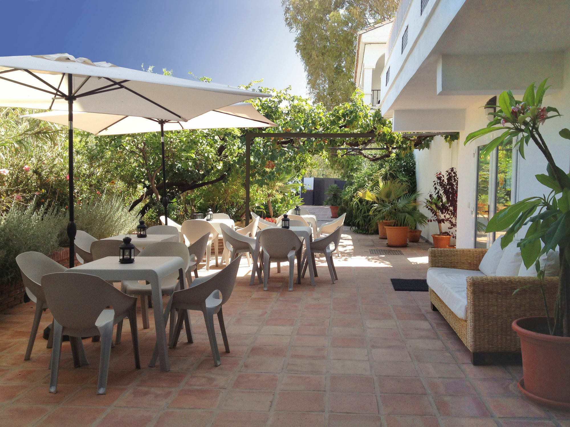 Apartamentos Turisticos La Mundial Málaga Extérieur photo