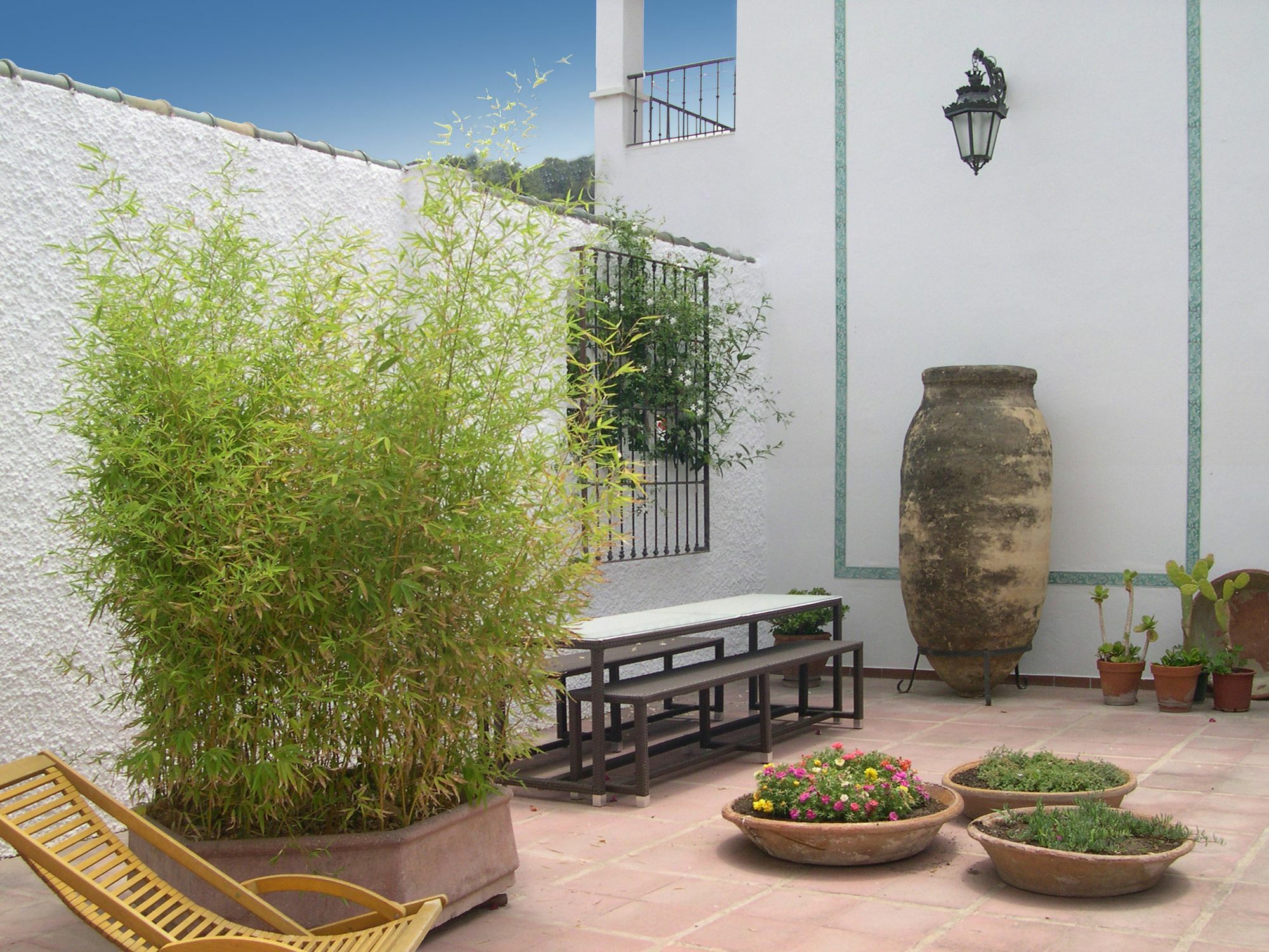 Apartamentos Turisticos La Mundial Málaga Extérieur photo